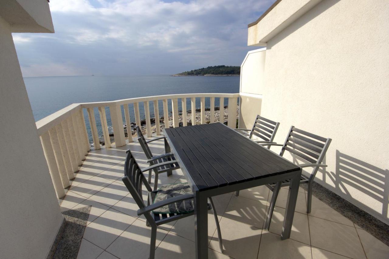 Seaside Apartments With A Swimming Pool Zecevo Rtic, Rogoznica - 8366 Exterior photo
