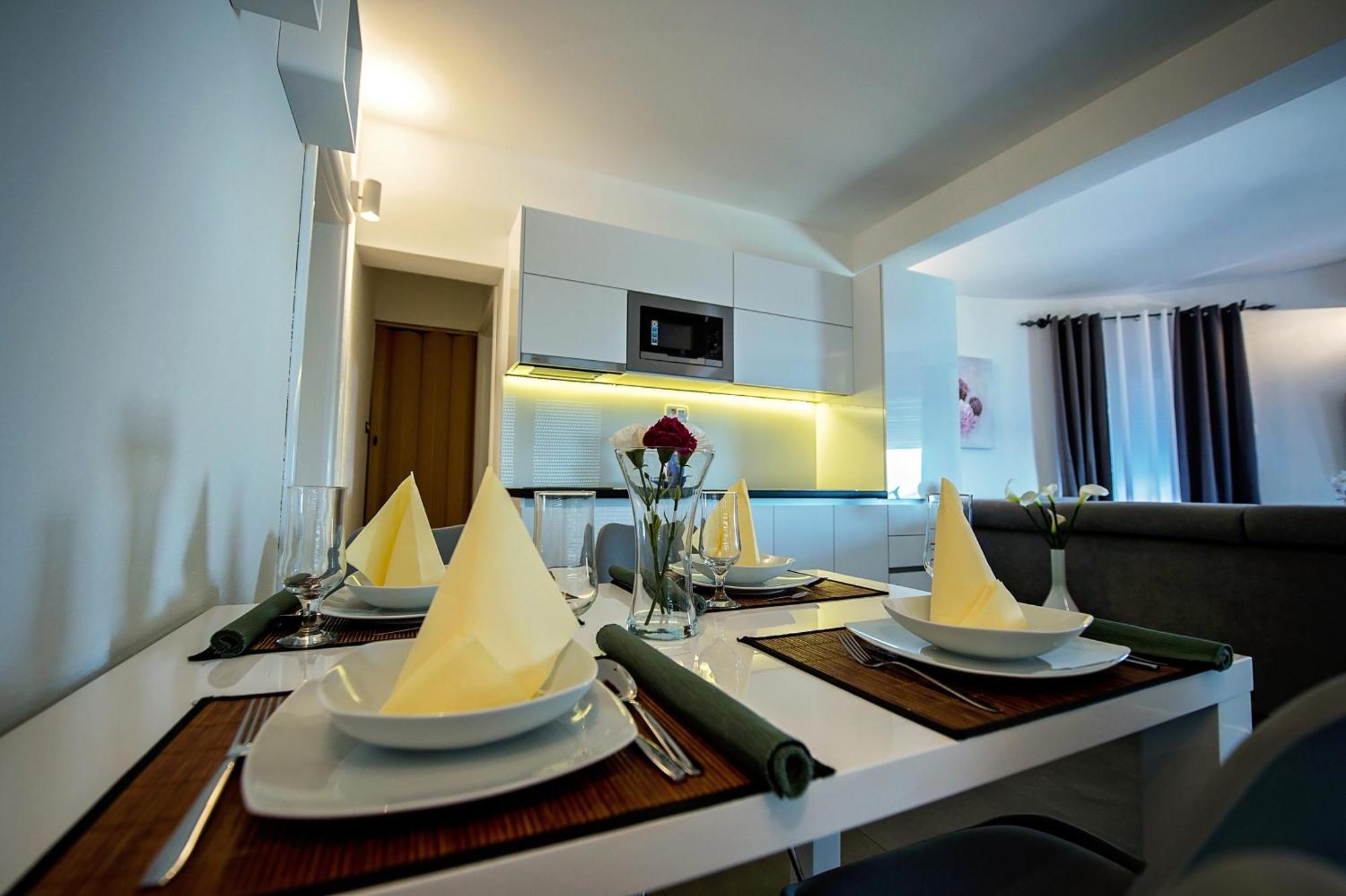 Seaside Apartments With A Swimming Pool Zecevo Rtic, Rogoznica - 8366 Room photo