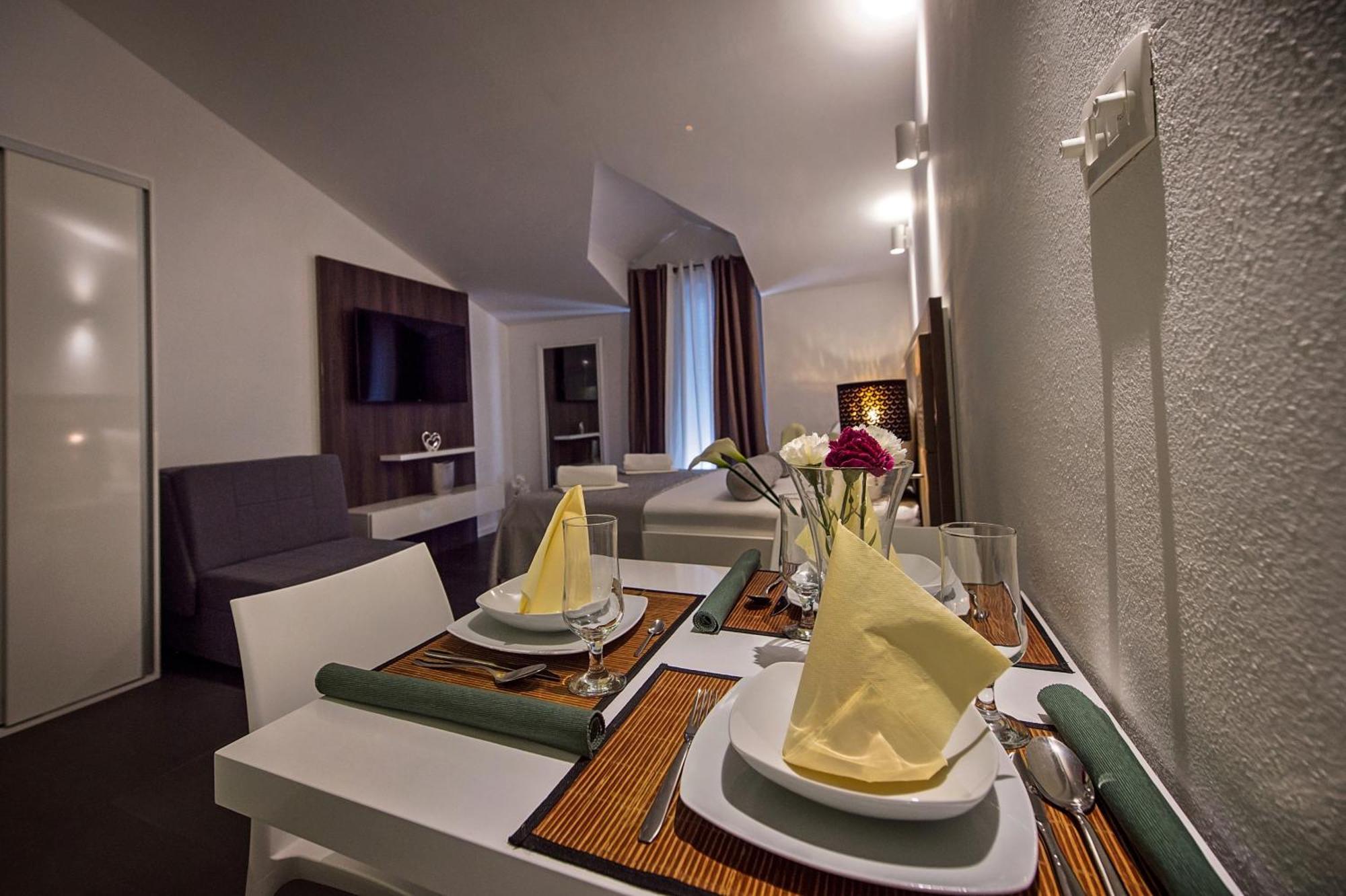 Seaside Apartments With A Swimming Pool Zecevo Rtic, Rogoznica - 8366 Room photo