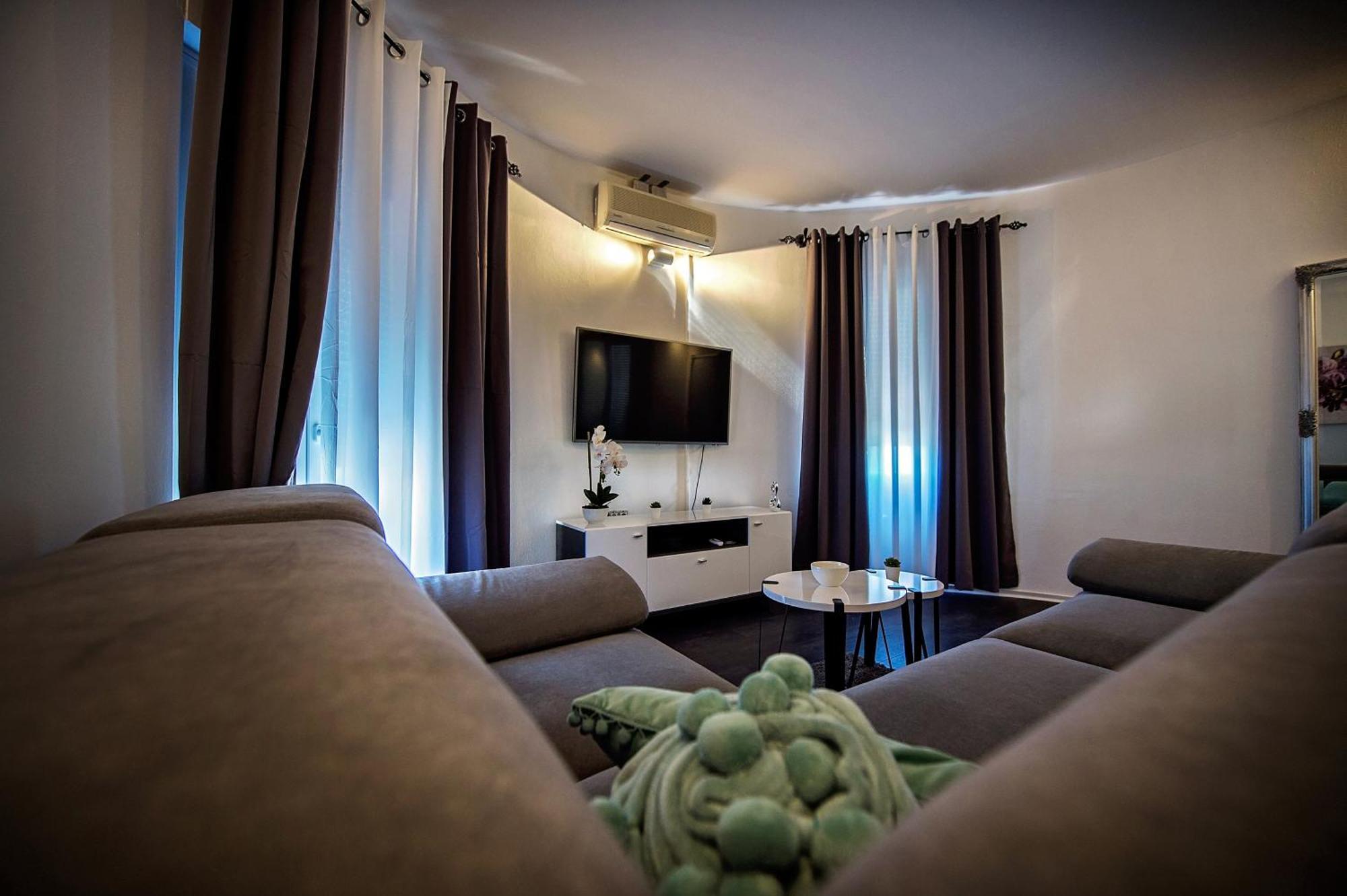 Seaside Apartments With A Swimming Pool Zecevo Rtic, Rogoznica - 8366 Room photo